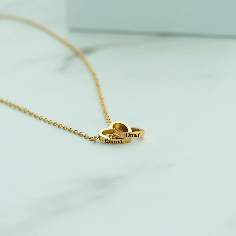 Coffret Rose Éternelle avec Collier Gravé
