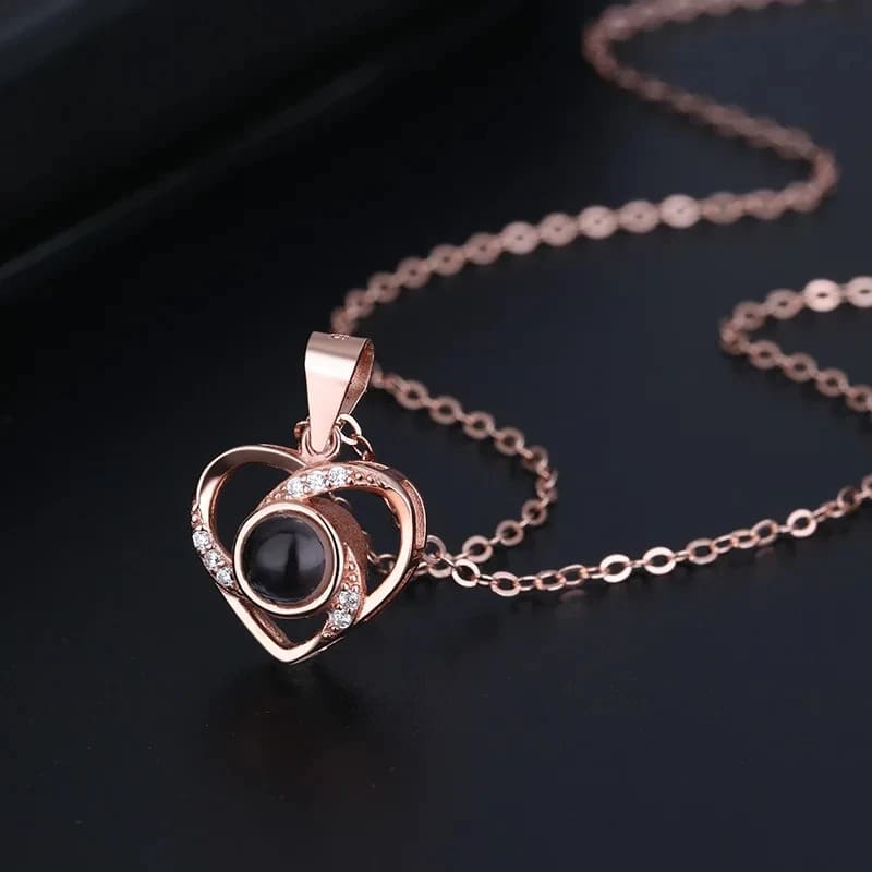 Collier "Je T'aime" 100 Langues Rose Éternelle