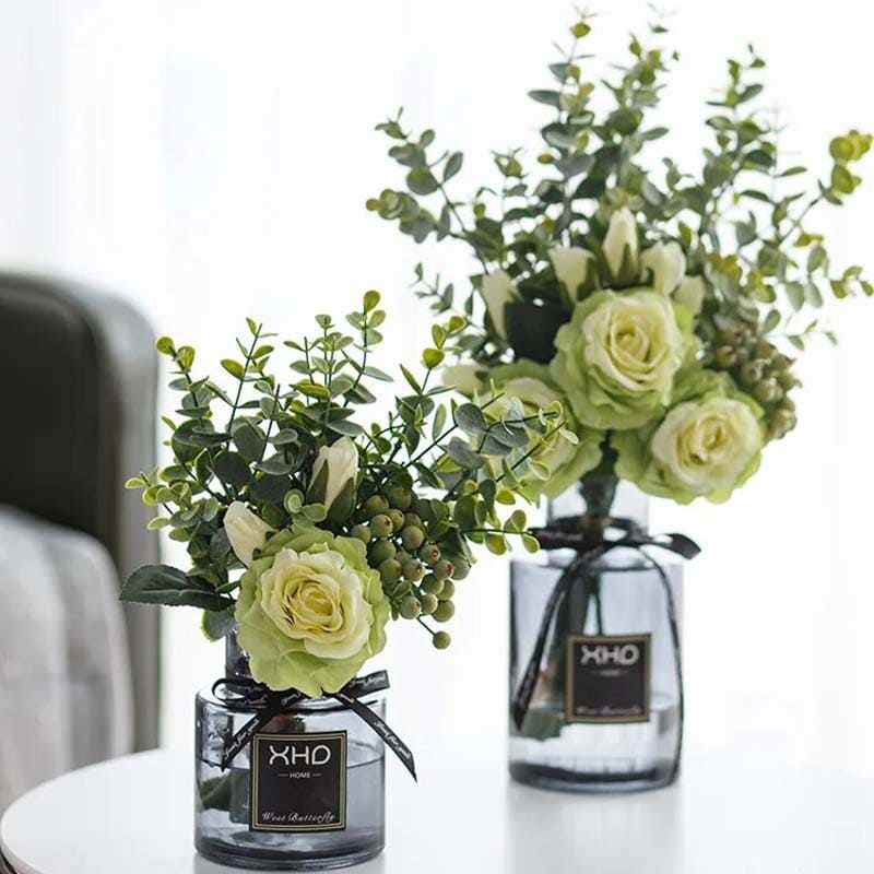 Bouquet de Roses et Eucalyptus Frais