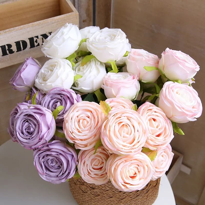Roses Artificielles Blanches