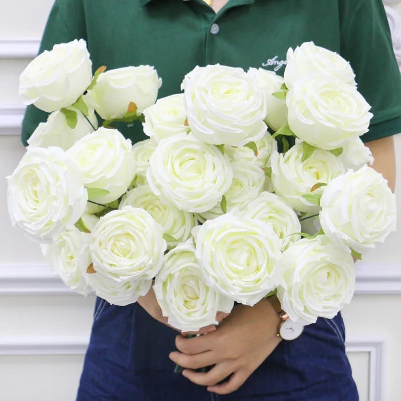 Roses Artificielles Blanches