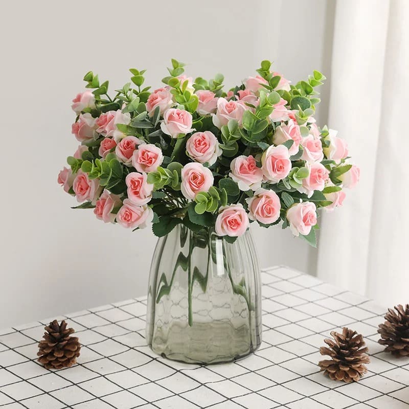 Roses Artificielles de Qualité à Prix Abordable