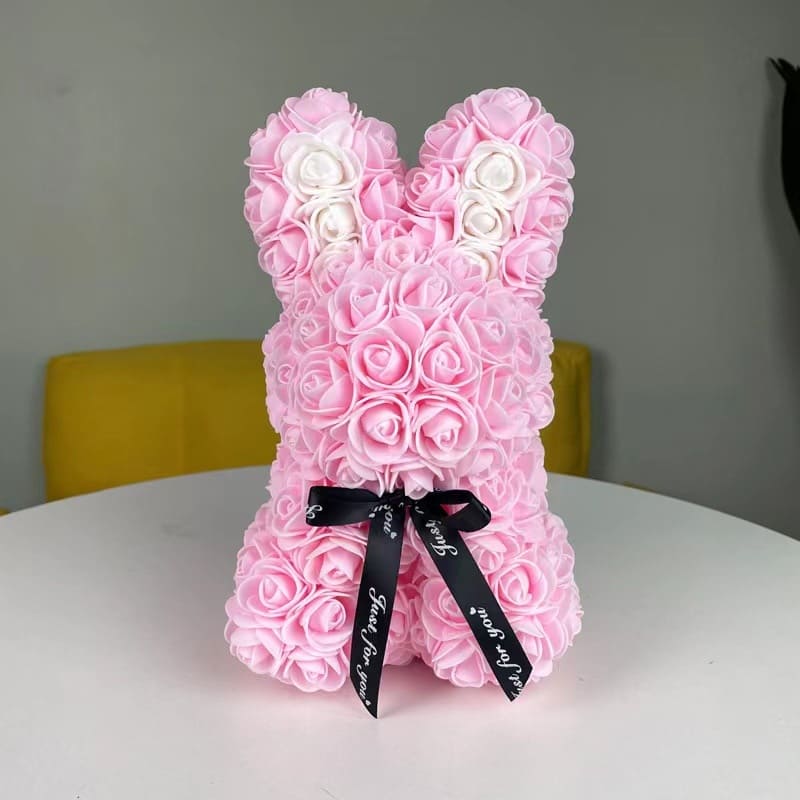 Lapin en Roses Éternelles